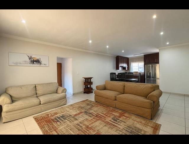 3 BEDROOM HOUSE FOR SALE IN THATCHFIELD